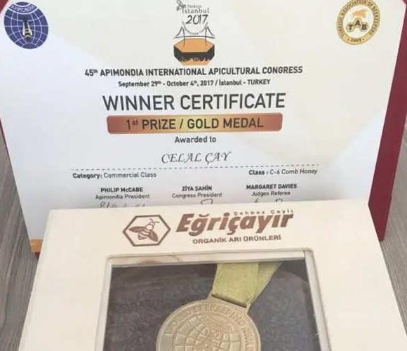Natural Honeycomb, Karakovan, 500g (17.6oz)