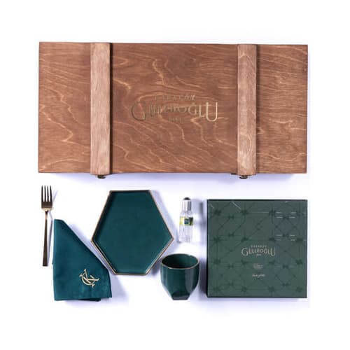 Special-Set-In-Wooden-Box-Limited-Edition