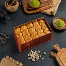 Koskeroglu Baklava with Pistachio Metal Box 820 gr (28.92oz)