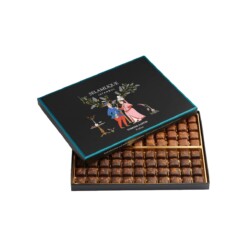 Bitter and Milk Chocolate Pralines with Turkish Coffee in Box Selamlique